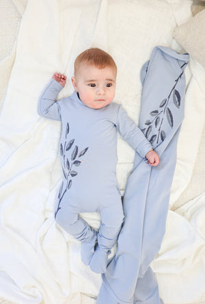 Blooming Leaves Blanket