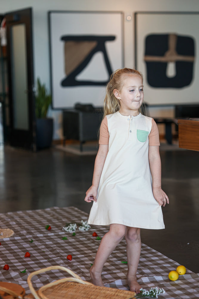 Sunshine & Rainbows Short Sleeve Dress