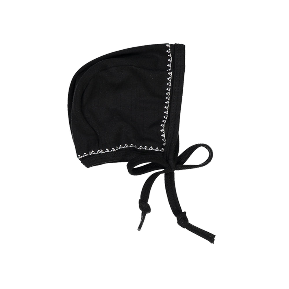 
            
                Load image into Gallery viewer, Embroidered Stitch Bonnet - Maniere
            
        